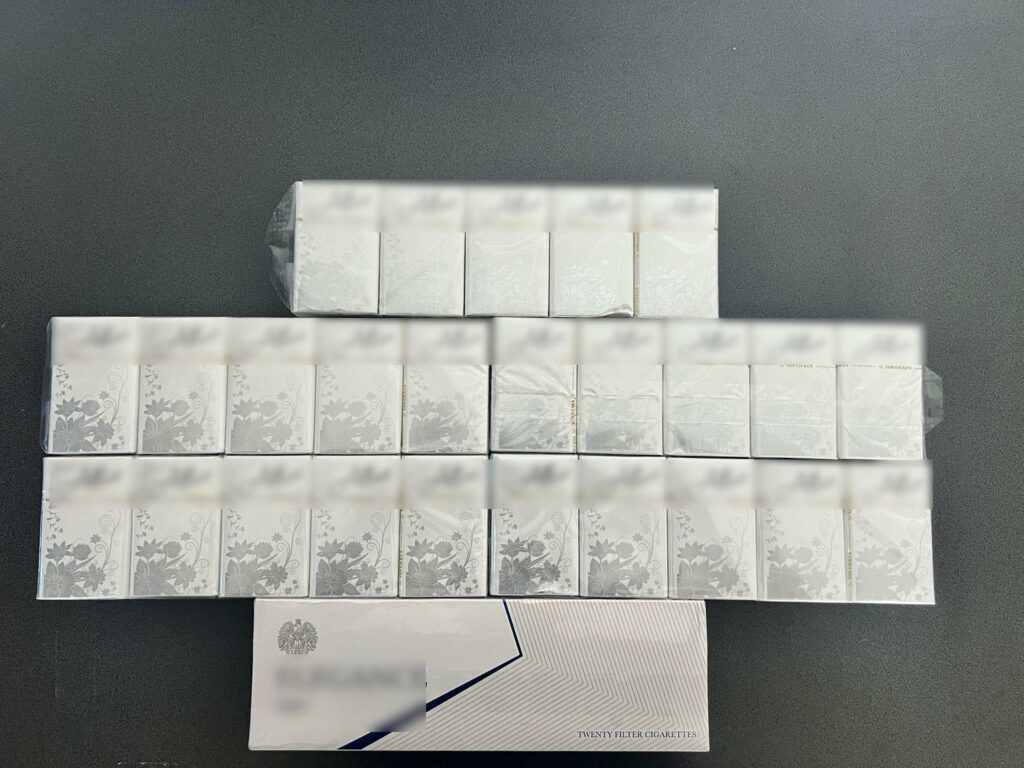 Acțiuni ale Poliției Locale Constanța pentru combaterea traficului de substanțe interzise și a contrabandei 2 Acțiuni ale Poliției Locale Constanța pentru combaterea traficului de substanțe interzise și a contrabandei 1 2 1