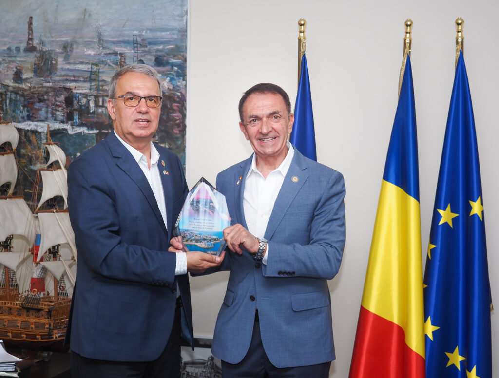 Primarul orașului american Fort Lauderdale, în vizită la Constanța pentru consolidarea parteneriatului 5 Primarul orașului american Fort Lauderdale, în vizită la Constanța pentru consolidarea parteneriatului 1 2 1
