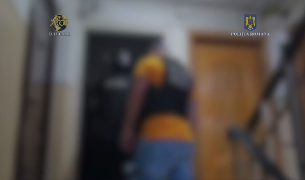 FOTO VIDEO Nouă persoane din Constanța au fost reținute pentru trafic de substanțe interzise/ Droguri ascunse în aerul condiționat 11