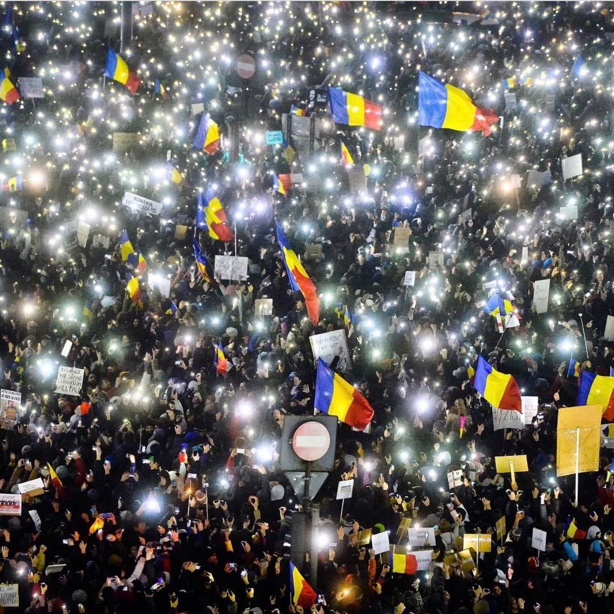 România, pe primul loc în UE la numărul de cetățeni stabiliți în alte state membre 24070622cdb2bb94fbe29d9a82cc544b