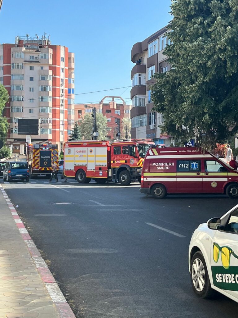 FOTO VIDEO Alertă! Incendiu la restaurantul Donerci Omer Usta, din Năvodari UPDATE 2d01125a d8db 4b39 b903 91899fce868b