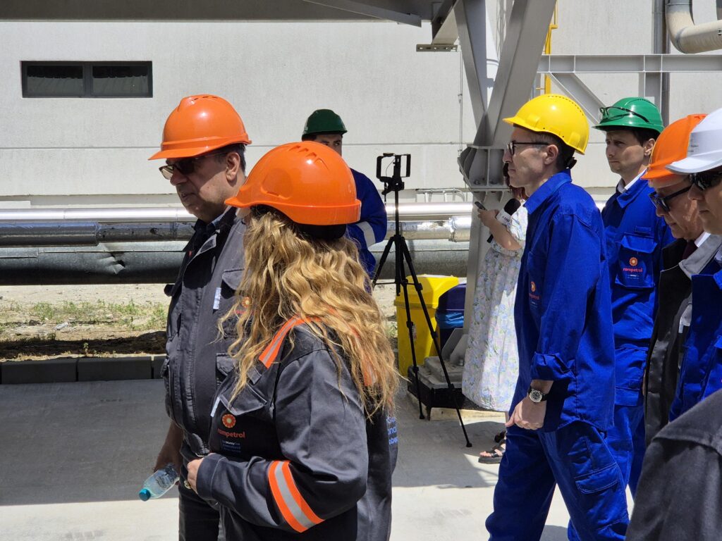 FOTO VIDEO Ministrul Energiei, în vizită la centrala de cogenerare de la rafinăria Petromidia/ „Mă voi muta la un furnizor care are un preț mai bun” LIVE TEXT 3193c816 496a 4f9e a162 2048264e1301