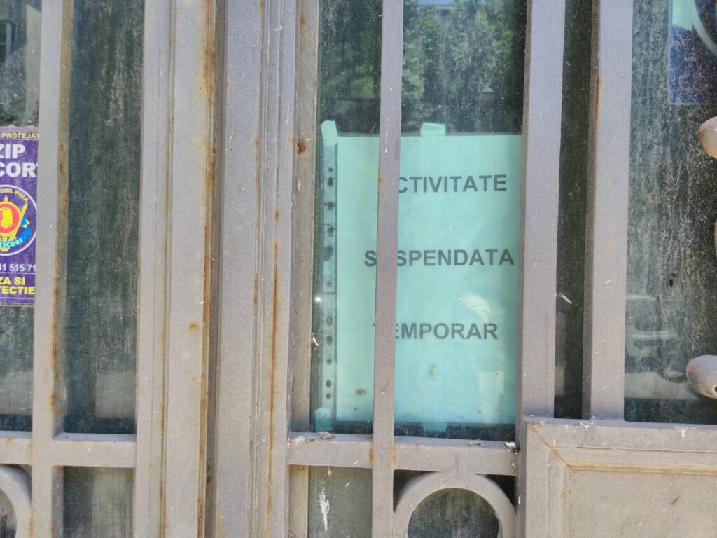 FOTO VIDEO Lucrările de reabilitare ale Hotelului Palace încă nu au început/ Bijuteria culturală va renaște cu un credit de 35 de milioane de lei 11 FOTO VIDEO Lucrările de reabilitare ale Hotelului Palace încă nu au început/ Bijuteria culturală va renaște cu un credit de 35 de milioane de lei 427af740 ac6d 4efa b8ff 2e97747594b5