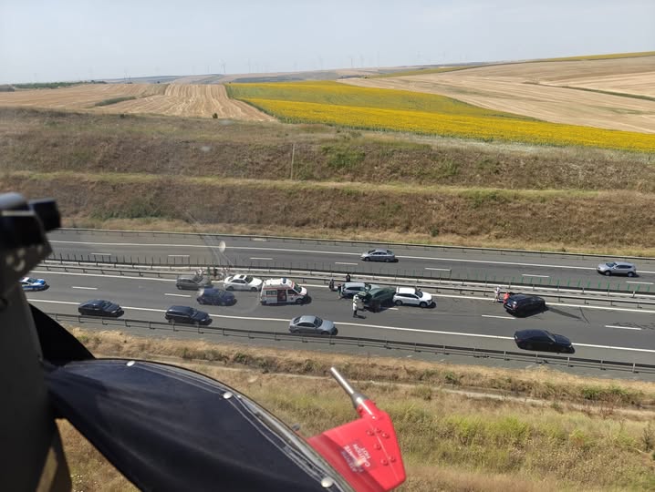 FOTO VIDEO Plan roșu de intervenție pe A2: carambol cu șapte mașini / Trei victime transportate la spital UPDATE 9 FOTO VIDEO Plan roșu de intervenție pe A2: carambol cu șapte mașini / Trei victime transportate la spital UPDATE 516147802 1117464480427453 7243458140126976062 n