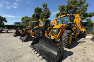 FOTO Drumuri Județene Constanța are cinci noi buldoexcavatoare de ultimă generație 5654fbac 6fd7 4172 a6e8 5b467e953c7d