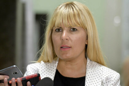 DNA a contestat decizia Judecătoriei Ploiești de liberare condiţionată a Elenei Udrea 62556169