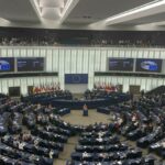 Moţiunea de cenzură împotriva Comisiei Europene a fost respinsă de Parlamentul European cu o largă majoritate 62558491