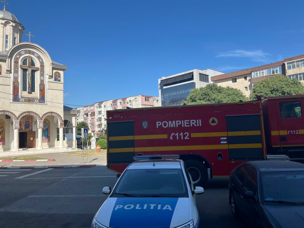 FOTO VIDEO Alertă! Incendiu la restaurantul Donerci Omer Usta, din Năvodari UPDATE 79fe4475 db7b 47b3 bb29 22a827e4f0ea