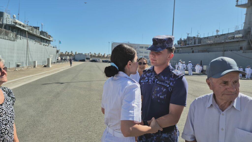 FOTO VIDEO Sentimente puternice pentru studenții Academiei Navale! Nava-școală „Mircea” pleacă în marșul internațional de instrucție 7c858b12 45a9 49cb a0f8 8fd05c364718
