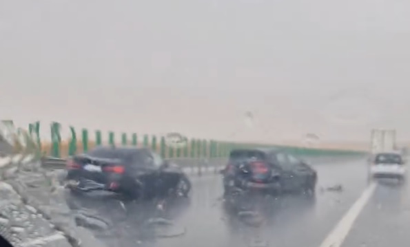 VIDEO Coliziune pe A2 la Medgidia: circulație întreruptă spre Constanța, cu deviere prin Cernavodă Fara titlu