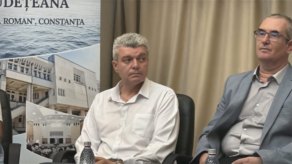 FOTO VIDEO Cristian Cealera lansează o nouă carte despre Constanța veche: „Comunitatea britanică din Kustendjie (1857–1882)” 30 FOTO VIDEO Cristian Cealera lansează o nouă carte despre Constanța veche: „Comunitatea britanică din Kustendjie (1857–1882)” IMG 2544