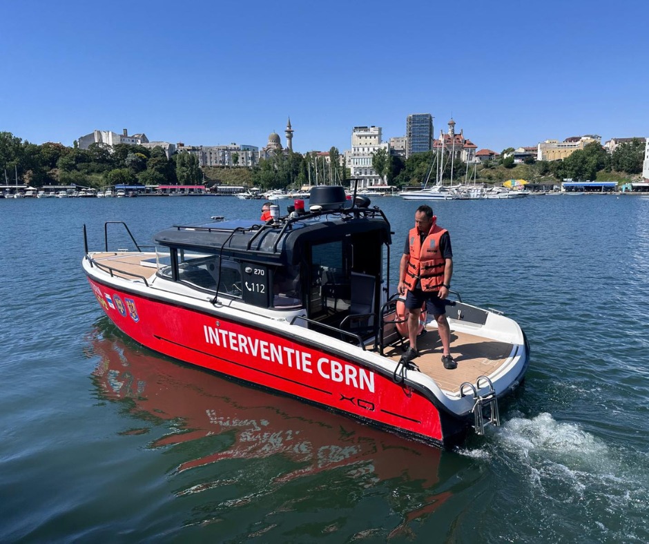 FOTO Peste 400 de pompieri detașați pe litoral pentru siguranța turiștilor în sezonul estival 3 FOTO Peste 400 de pompieri detașați pe litoral pentru siguranța turiștilor în sezonul estival Imagine WhatsApp 2025 07 04 la 14.54.43 a531eb68
