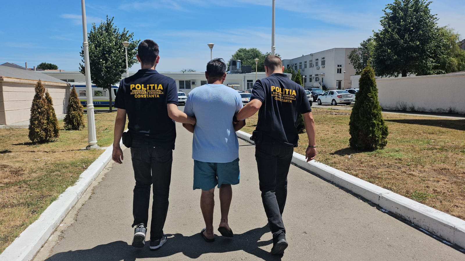 VIDEO Bărbat reținut pentru tâlhărie calificată în Constanța/ A lovit un bărbat în cap și i-a furat telefonul mobil Imagine WhatsApp 2025 07 18 la 14.19.32 3a943190 1