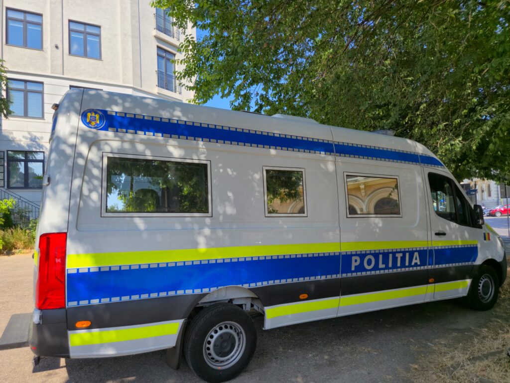 OFICIAL Dosar penal de amploare: Executorul Vasile Deacu și alți 15 suspecți, propuși pentru AREST de DIICOT Constanța UPDATE 9 OFICIAL Dosar penal de amploare: Executorul Vasile Deacu și alți 15 suspecți, propuși pentru AREST de DIICOT Constanța UPDATE WhatsApp Image 2025 07 09 at 16.51.00 1