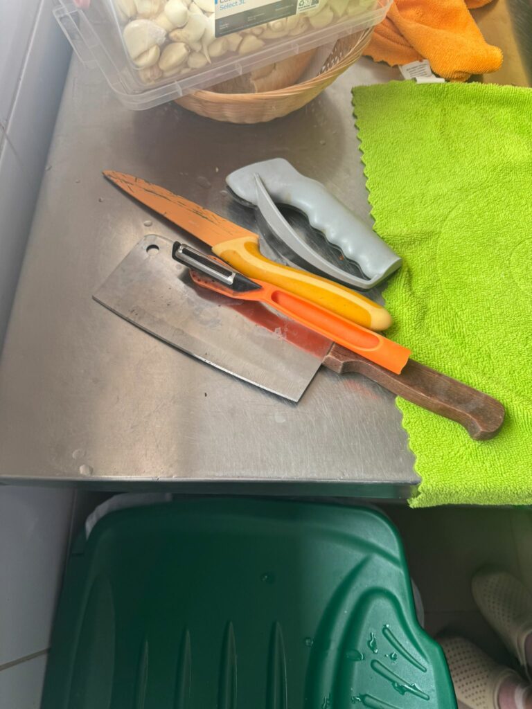 FOTO VIDEO Controale ANPC pe litoral: 9 firme închise temporar și amenzi de peste 300.000 de lei 2 FOTO VIDEO Controale ANPC pe litoral: 9 firme închise temporar și amenzi de peste 300.000 de lei WhatsApp Image 2025 07 15 at 17.55.32 8