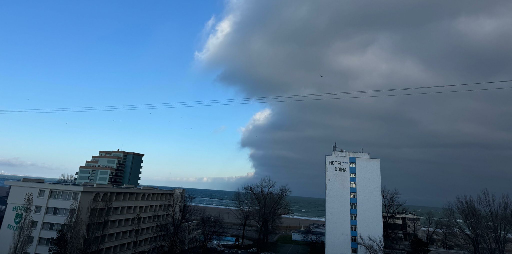 UPDATE Cod Roșu de furtună în județul Constanța. Ro-Alert emis pentru mai multe localități WhatsApp Image 2025 07 17 at 20.07.57