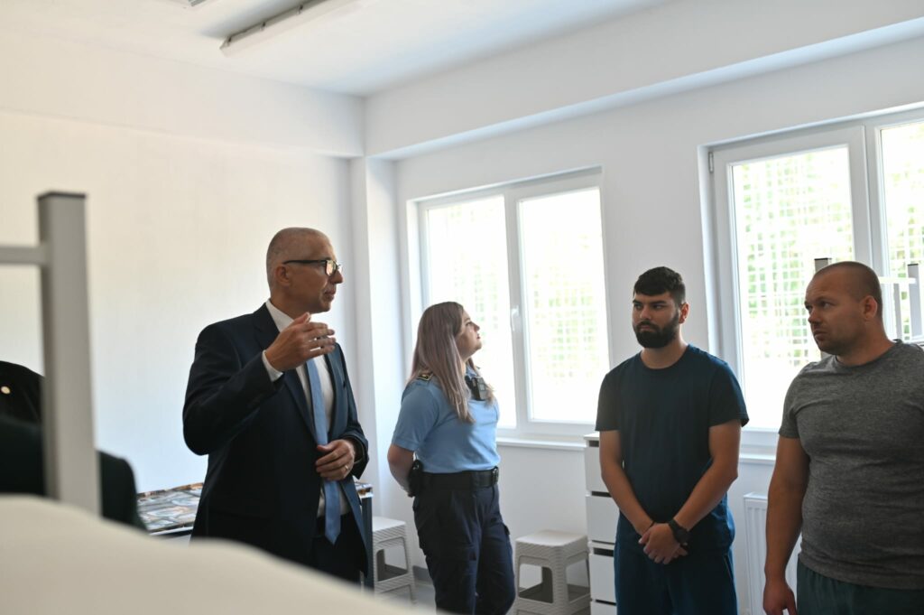 LIVE GALERIE FOTO| Ministrul Justiției și șefii din instanțe și parchete, PREZENȚI la inaugurarea Penitenciarelor Valu lui Traian și Poarta ALbă WhatsApp Image 2025 07 18 at 13.24.03