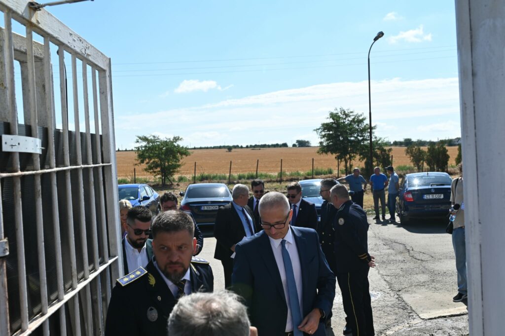 LIVE GALERIE FOTO| Ministrul Justiției și șefii din instanțe și parchete, PREZENȚI la inaugurarea Penitenciarelor Valu lui Traian și Poarta ALbă WhatsApp Image 2025 07 18 at 13.38.29