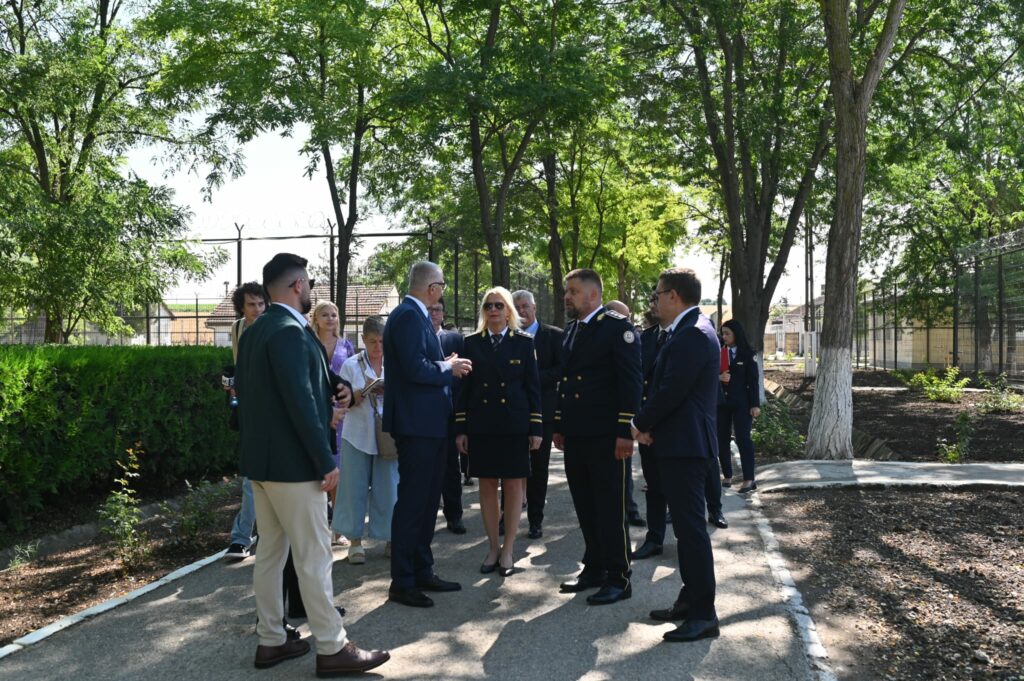 LIVE GALERIE FOTO| Ministrul Justiției și șefii din instanțe și parchete, PREZENȚI la inaugurarea Penitenciarelor Valu lui Traian și Poarta ALbă WhatsApp Image 2025 07 18 at 13.42.31