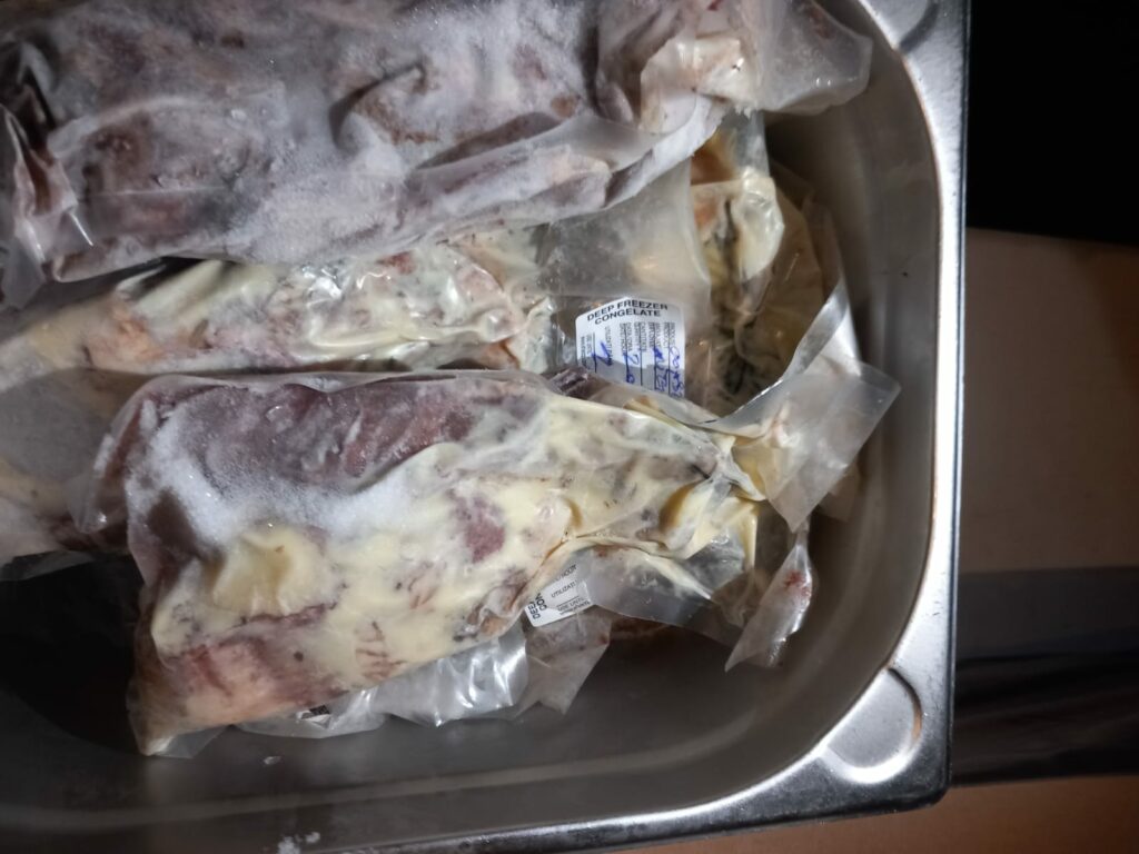 FOTO VIDEO Comisarii ANPC au închis temporar șapte cluburi din Vama Veche și Costinești. Iată ce nereguli au fost constatate 26 FOTO VIDEO Comisarii ANPC au închis temporar șapte cluburi din Vama Veche și Costinești. Iată ce nereguli au fost constatate WhatsApp Image 2025 07 19 at 06.33.37