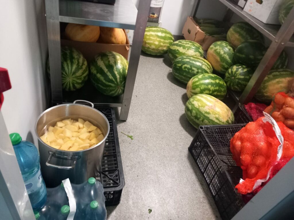 FOTO VIDEO Comisarii ANPC au închis temporar șapte cluburi din Vama Veche și Costinești. Iată ce nereguli au fost constatate 29 FOTO VIDEO Comisarii ANPC au închis temporar șapte cluburi din Vama Veche și Costinești. Iată ce nereguli au fost constatate WhatsApp Image 2025 07 19 at 06.33.38 5