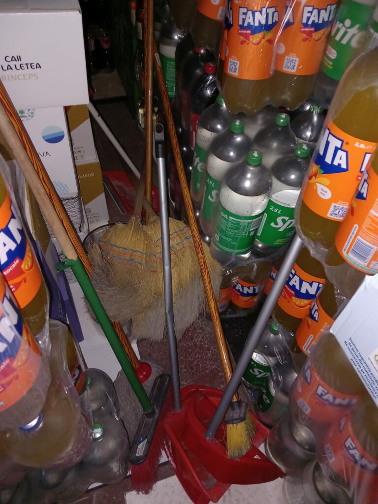 FOTO VIDEO Comisarii ANPC au închis temporar șapte cluburi din Vama Veche și Costinești. Iată ce nereguli au fost constatate 12 FOTO VIDEO Comisarii ANPC au închis temporar șapte cluburi din Vama Veche și Costinești. Iată ce nereguli au fost constatate WhatsApp Image 2025 07 19 at 06.33.40