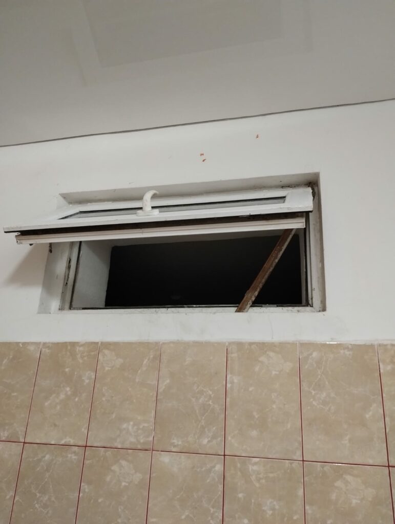 FOTO VIDEO Comisarii ANPC au închis temporar șapte cluburi din Vama Veche și Costinești. Iată ce nereguli au fost constatate 11 FOTO VIDEO Comisarii ANPC au închis temporar șapte cluburi din Vama Veche și Costinești. Iată ce nereguli au fost constatate WhatsApp Image 2025 07 19 at 06.33.41 1