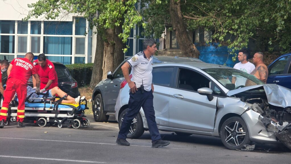 FOTO VIDEO/ ȘOFER MORT DE BEAT: Accident cu TREI persoane implicate, în Mamaia, în zona Hotelului Palas UPDATE 10 FOTO VIDEO/ ȘOFER MORT DE BEAT: Accident cu TREI persoane implicate, în Mamaia, în zona Hotelului Palas UPDATE WhatsApp Image 2025 07 31 at 17.25.02 1