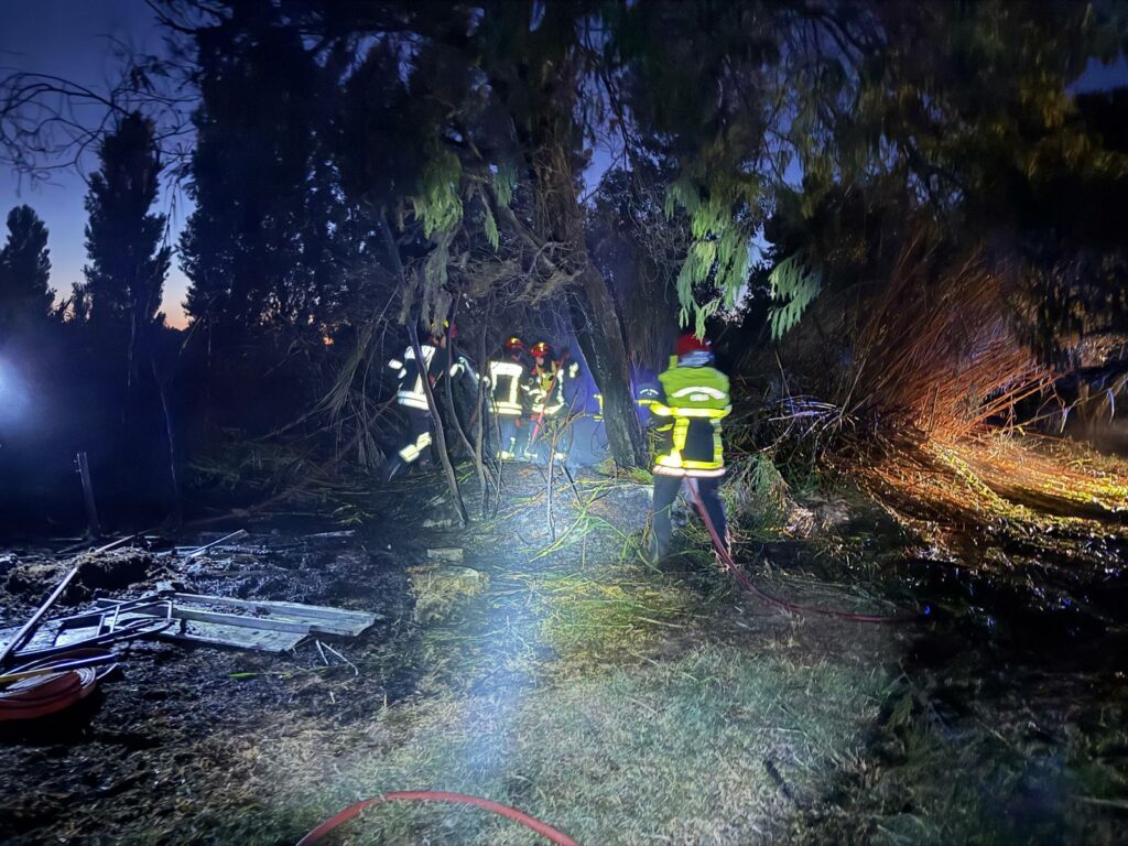 FOTO VIDEO O nouă intervenție a pompierilor români în sprijinul autorităților franceze 6 FOTO VIDEO O nouă intervenție a pompierilor români în sprijinul autorităților franceze a4582eff a576 4625 9952 b78f1244edad