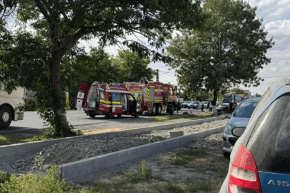 FOTO/ PATRU VICTIME au ajuns la spital în urma unui accident între două mașini, la Murfatlar, ieșirea spre Poarta Albă UPDATE accident murfatlar poarta alba