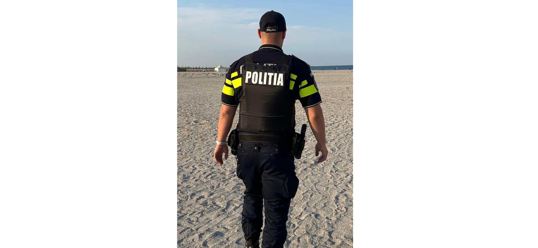 Mai multe amenzi aplicate în cadrul unei acțiuni pentru prevenirea furturilor de pe plajă actiune plaja