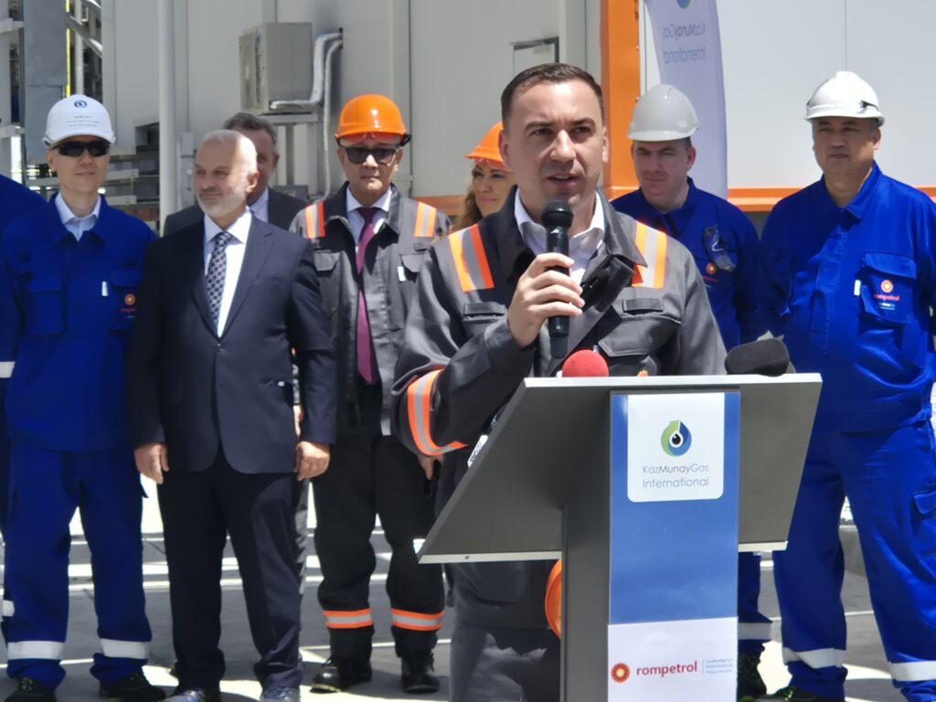 FOTO VIDEO Ministrul Energiei, în vizită la centrala de cogenerare de la rafinăria Petromidia/ „Mă voi muta la un furnizor care are un preț mai bun” LIVE TEXT b5731c39 fb01 4e4c 9c3d 0d2687ceb855