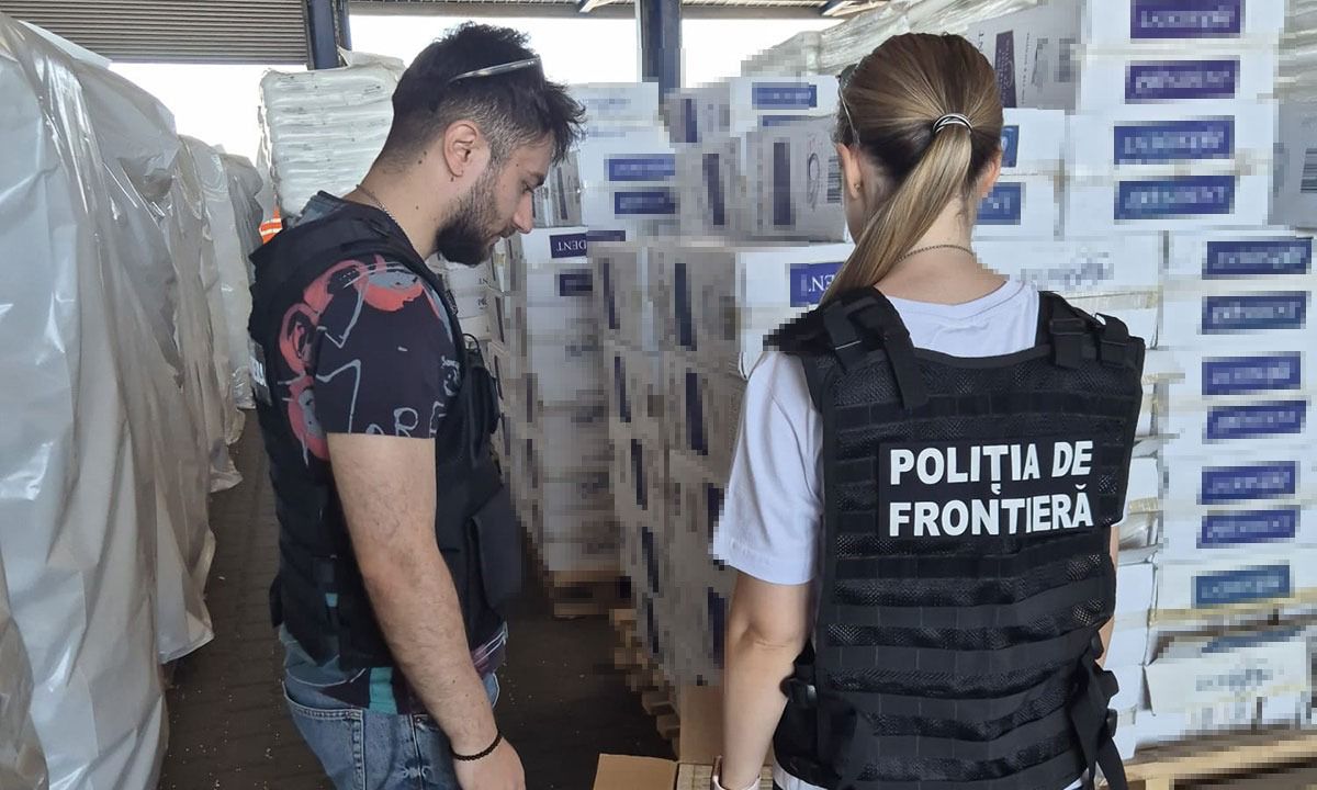 FOTO VIDEO Captură impresionantă în Portul Constanța! Peste 10 milioane de ţigarete descoperite într-un container b6dc80db 1184 4532 973b 0b182bd1e281