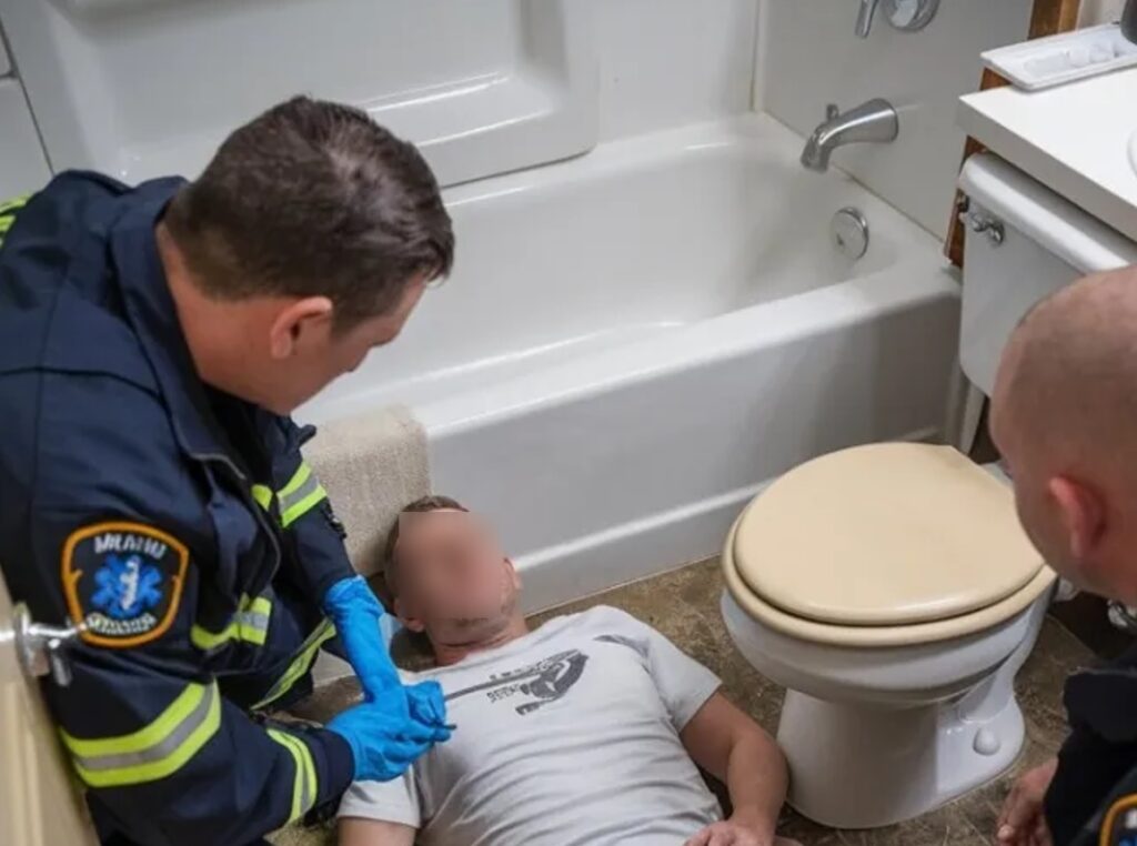 Un tânăr a murit INTOXICAT în baie/ „Meșterul” care i-a montat boilerul, condamnat 2 Un tânăr a murit INTOXICAT în baie/ „Meșterul” care i-a montat boilerul, condamnat cada1