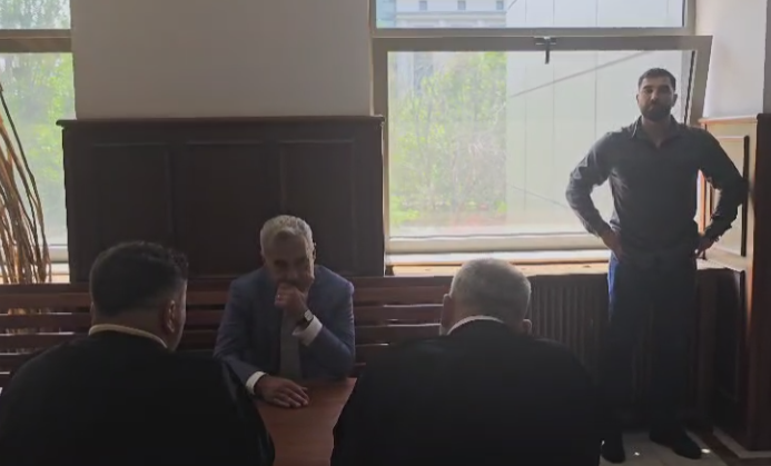 VIDEO UPDATE Călin Georgescu, prezent la Tribunalul București cu pază după el MINUTA ere 1