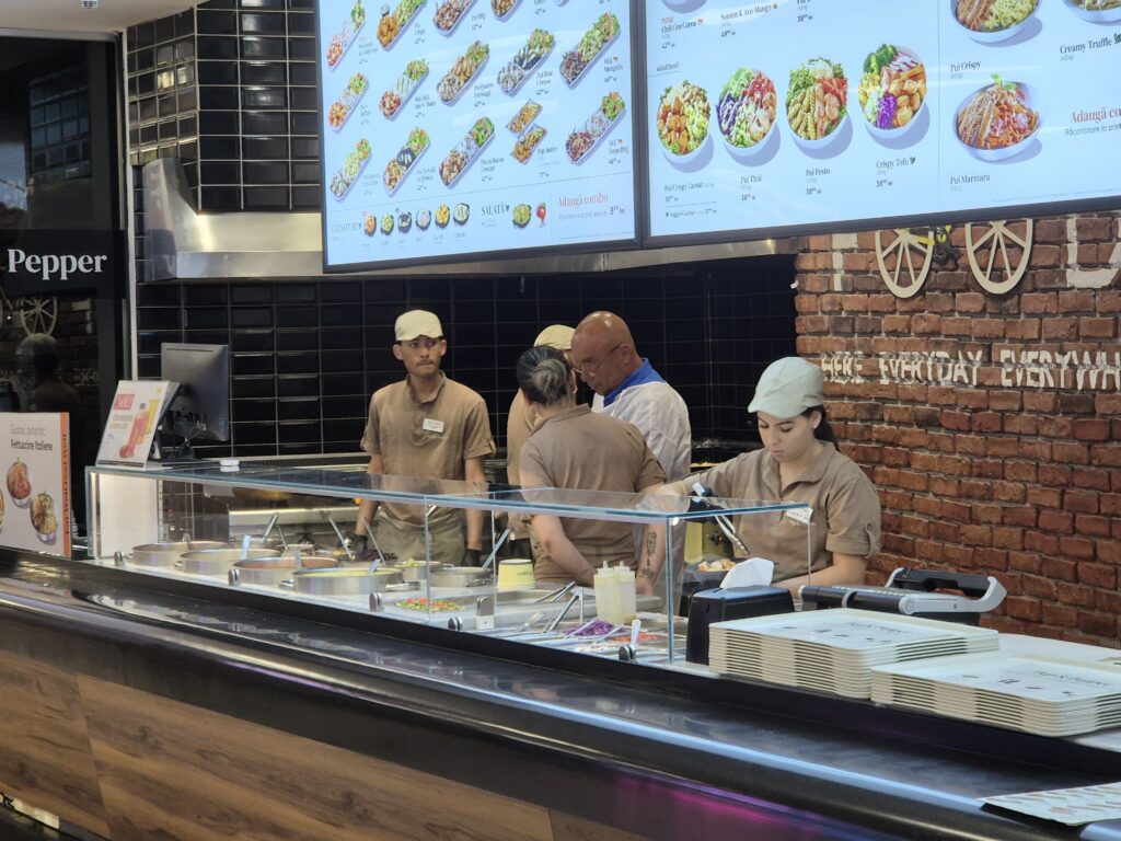 EXCLUSIV FOTO VIDEO/ Control DSVSA în City Park Mall! Mai multe restaurante, ÎNCHISE/ UPDATE 7 EXCLUSIV FOTO VIDEO/ Control DSVSA în City Park Mall! Mai multe restaurante, ÎNCHISE/ UPDATE f65746d9 cc67 4b51 b31c b9ed87d565d5