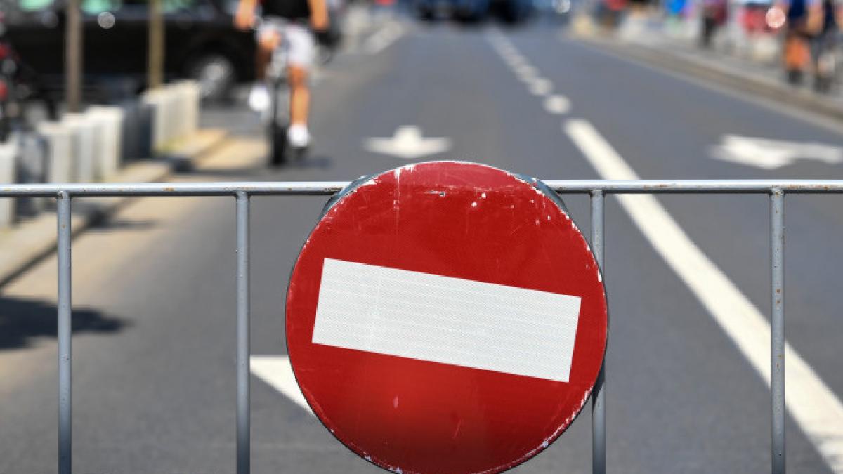 Restricții de trafic pe strada Cuza Vodă din Constanța, în perioada 23–25 iulie, din cauza unei avarii la sistemul de canalizare restrictii trafic bucuresti brigada rutiera 845346