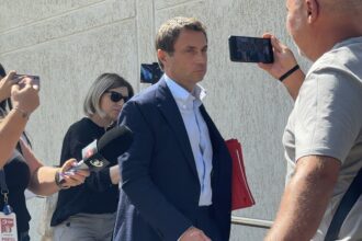 VIDEO Îi este teamă lui Radu Cristian de soluția Curții de Apel Constanța? Edilul Mangaliei a cerut amânare/DNA Constanța cere AREST pentru acuzații grave: 645.000 de euro mită, terenuri și haine de lux IMG 0346
