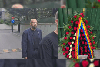 VIDEO Piedone a depus o coroană în fața casei lui Iliescu: „Dacă astăzi avem cu toții fericirea să trăim așa cu bune, cu rele, în România, pot să zic că i se datorează” Image Editor 2025 08 05T201213.095