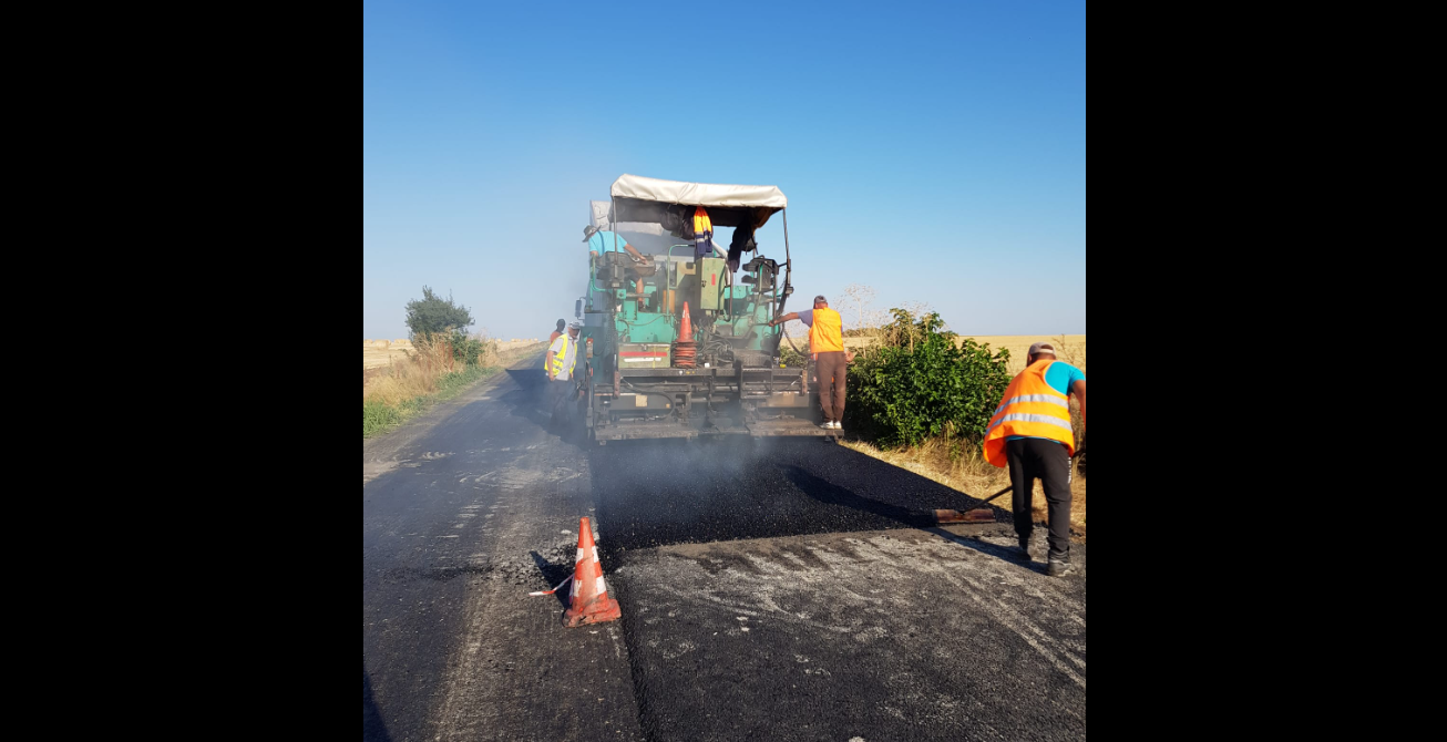 Lucrări în desfășurare pe drumurile județene: asfaltare pe DJ 391 Cerchezu – Negru Vodă Screenshot 2025 08 04 114611