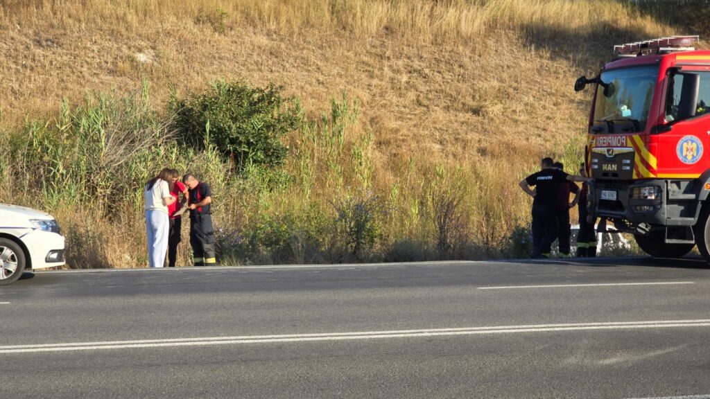 FOTO VIDEO/ Accident la Năvodari: O șoferiță a ajuns cu mașina în șanț 8 FOTO VIDEO/ Accident la Năvodari: O șoferiță a ajuns cu mașina în șanț WhatsApp Image 2025 08 02 at 08.57.04 1