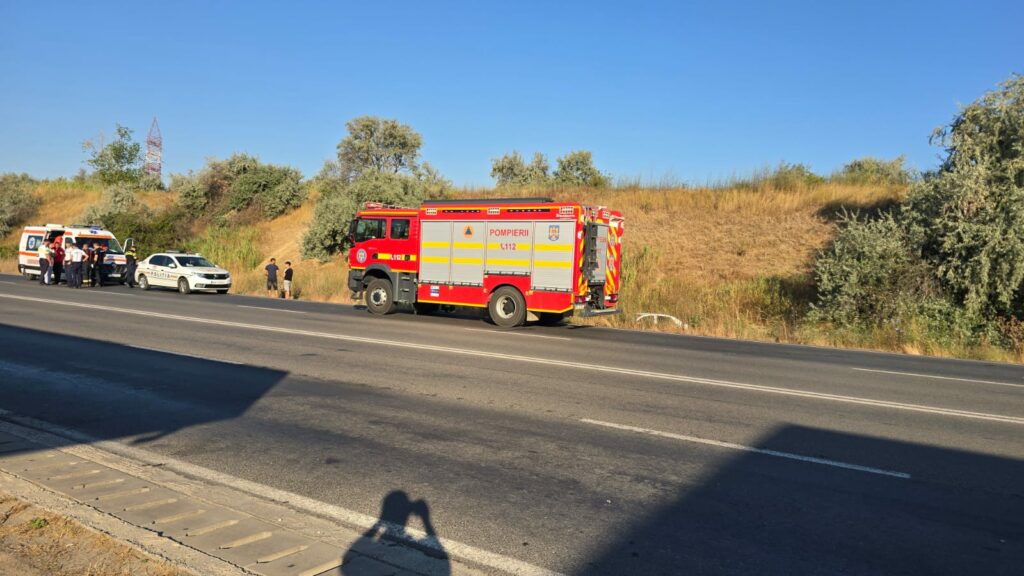 FOTO VIDEO/ Accident la Năvodari: O șoferiță a ajuns cu mașina în șanț 7 FOTO VIDEO/ Accident la Năvodari: O șoferiță a ajuns cu mașina în șanț WhatsApp Image 2025 08 02 at 08.57.04 2