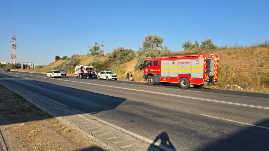 FOTO VIDEO/ Accident la Năvodari: O șoferiță a ajuns cu mașina în șanț 6 FOTO VIDEO/ Accident la Năvodari: O șoferiță a ajuns cu mașina în șanț WhatsApp Image 2025 08 02 at 08.57.05 1