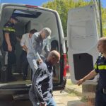 FOTO VIDEO UPDATE / Executorul Vasile Deacu și consilierul local AUR, Vlad Virgil, prezenți la Curtea de Apel Constanța în dosarul DIICOT „Fabrica de Moșteniri”/ Procurorii cer prelungirea măsurilor preventive WhatsApp Image 2025 08 28 at 13.52.25 8