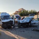 FOTO / Accident GRAV la Mangalia între un autobuz și o mașină, cu 11 persoane implicate/ A fost activat Planul Roșu UPDATE 265691eb a889 41a7 b762 ec845ccb2013