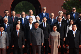 Soții Năstase și Dăncilă, fotografiați la Beijing cu Putin, Xi și Kim, la cea mai mare paradă militară a Chinei/ Ce spune Sorin Grindeanu despre apariția lângă dictatorii lumii Screenshot 2025 09 03 130858