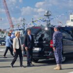 FOTO VIDEO Ursula von der Leyen, în Portul Militar Constanța, alături de președintele Nicușor Dan/ Șefa Comisiei Europene a urcat la bordul fregatei „Regele Ferdinand” WhatsApp Image 2025 09 01 at 16.29.21 2 1